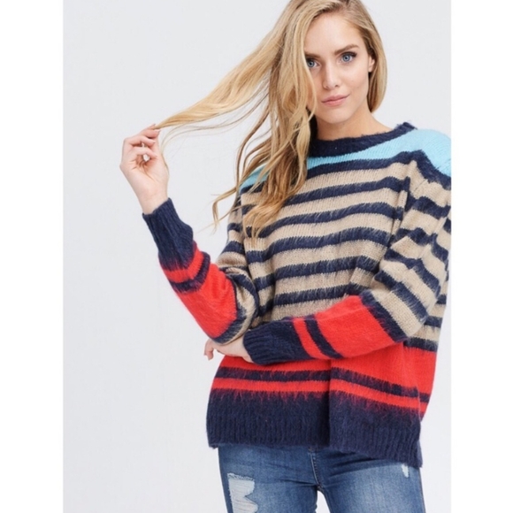 Solution striped fuzzy sweater - Picture 1 of 7
